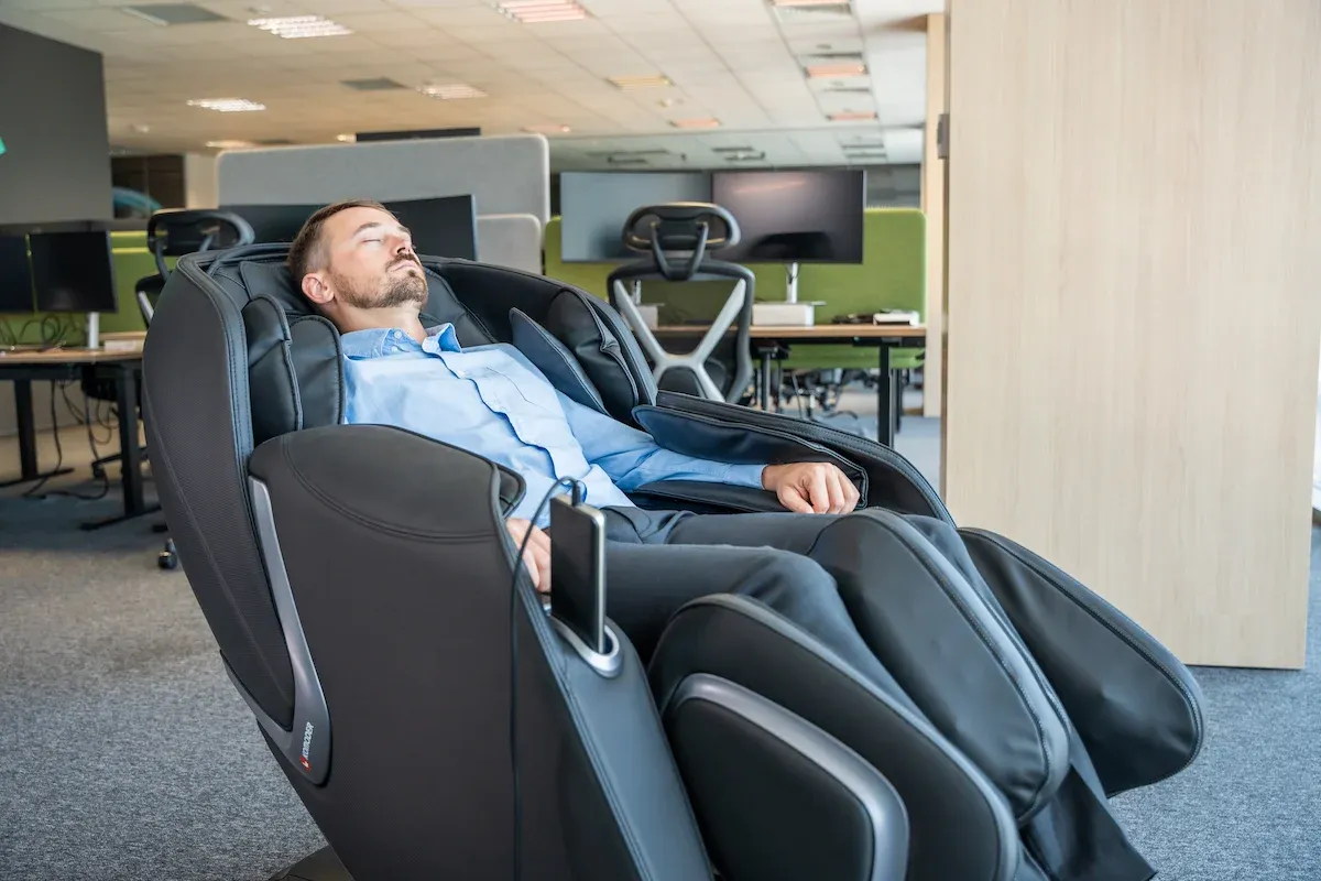 Egy meleg masszázsfotel, ami mindig elérhető