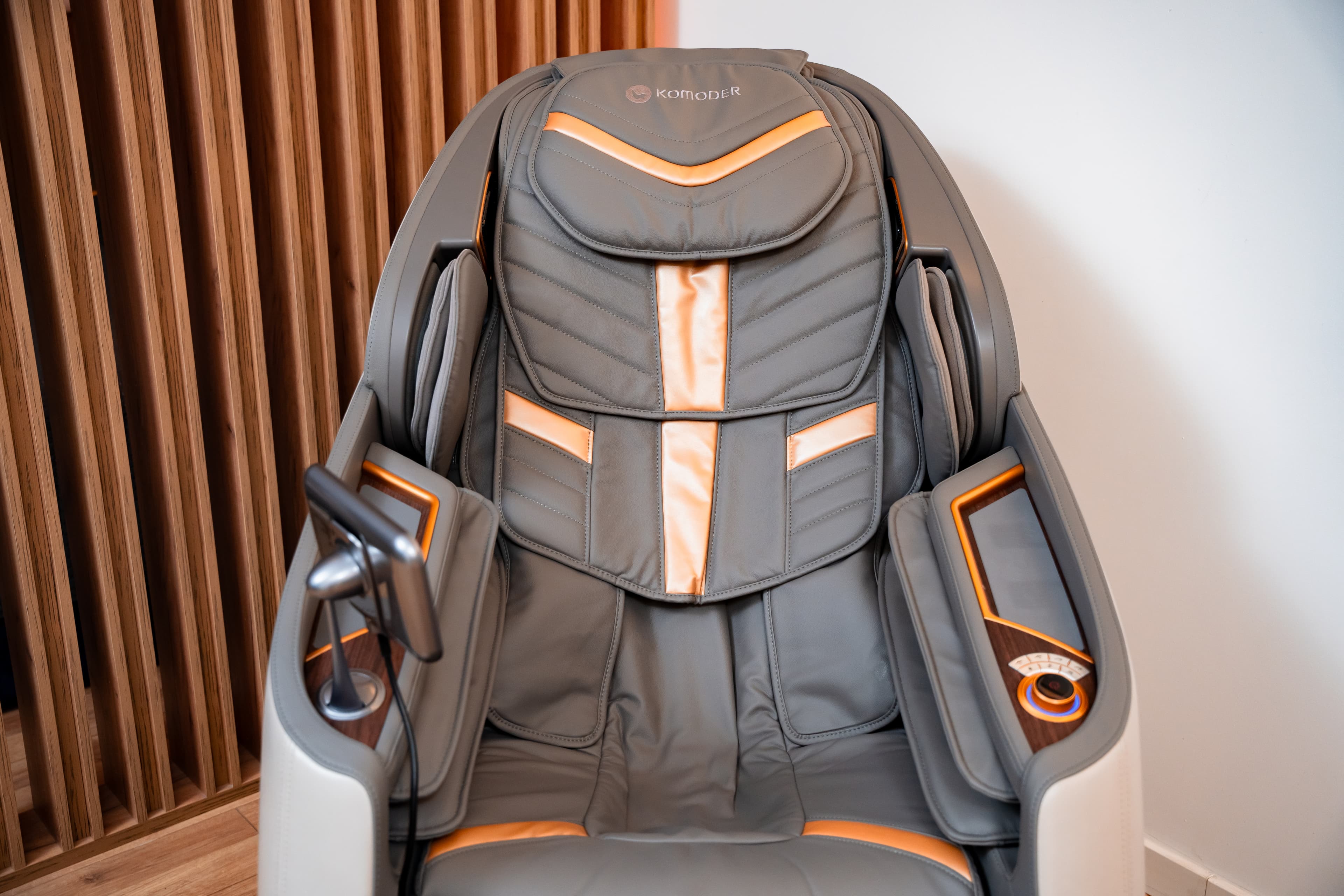 4 darab többrétegű párna a hát számára